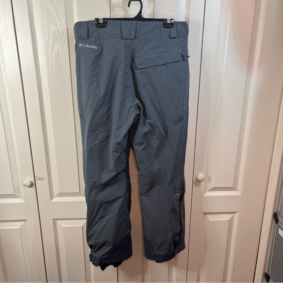 Columbia Omni-Tech Snowboard pants - Picture 3 of 10